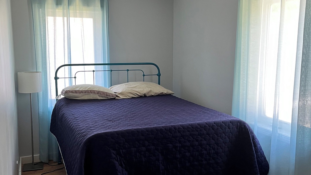 Photo of Bedroom in Cassopolis