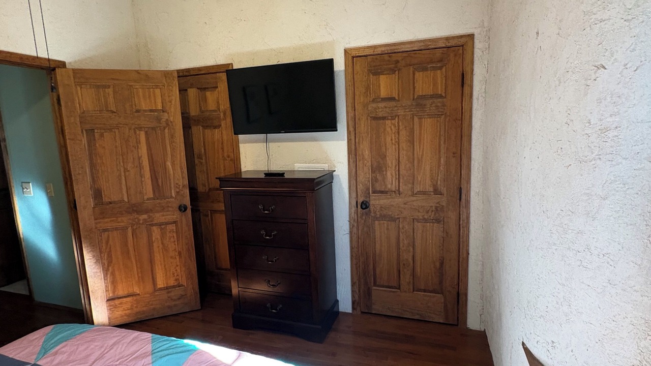 Photo of Bedroom in Elizabeth Park Valley