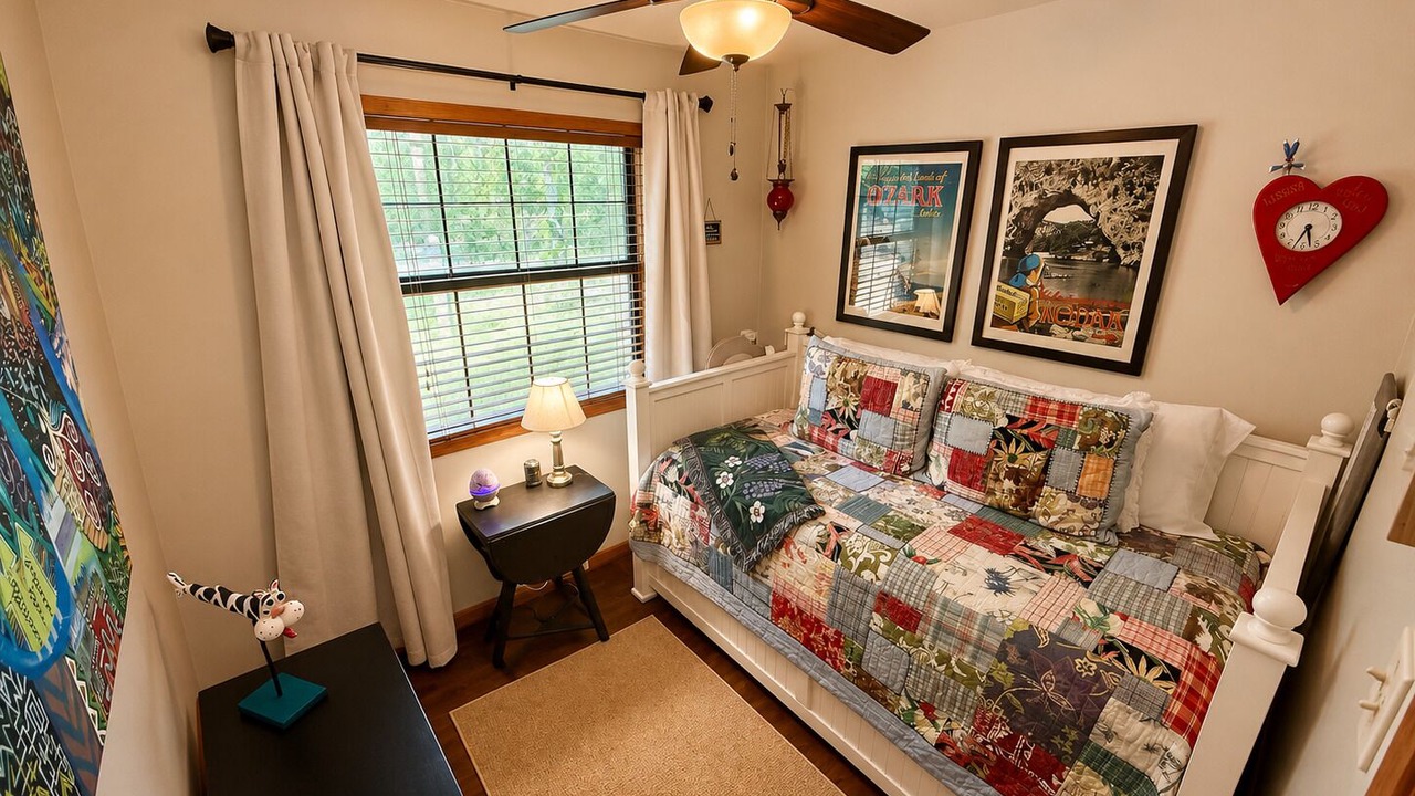 Photo of Bedroom in Van Zandt County