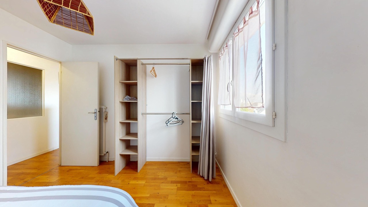 Photo of Bedroom in Perverie