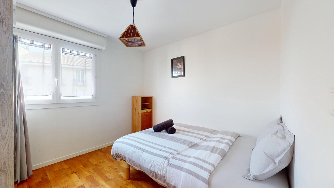 Photo of Bedroom in Perverie