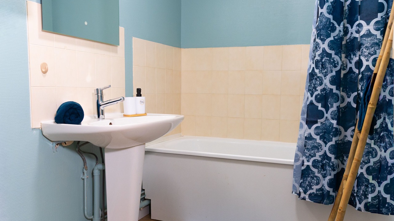 Photo of Bathroom in Port