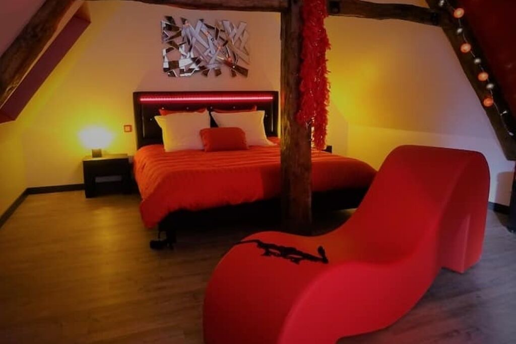 Photo of Bedroom in Manthelan