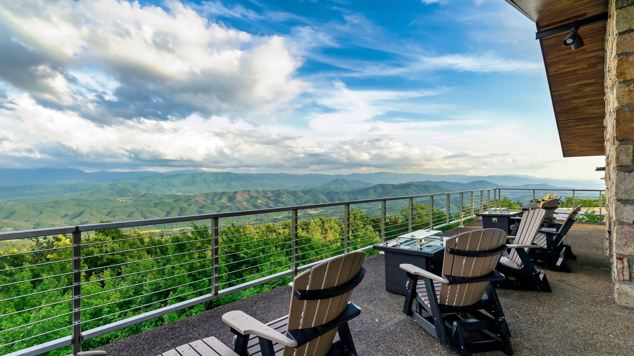 Photo of Others in Gatlinburg - Pigeon Forge