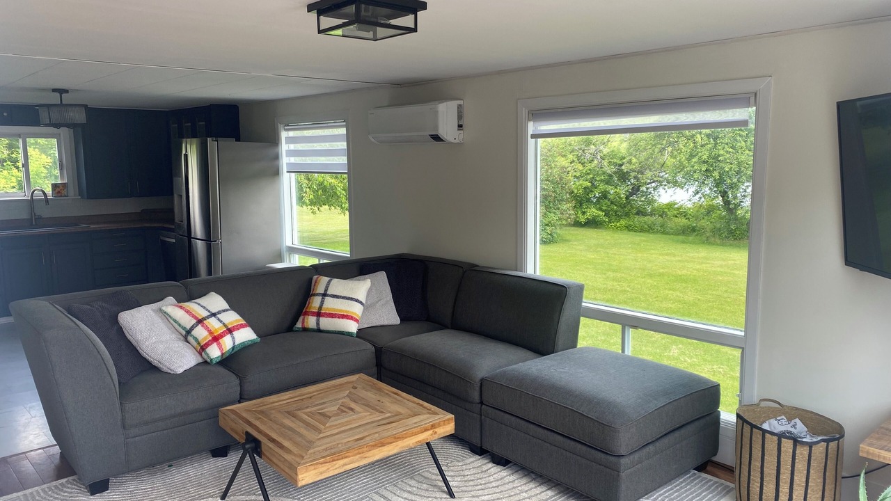 Photo of Livingroom in Waterville