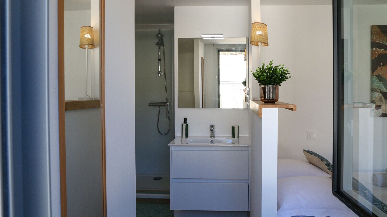 Photo of Bathroom in Cancale