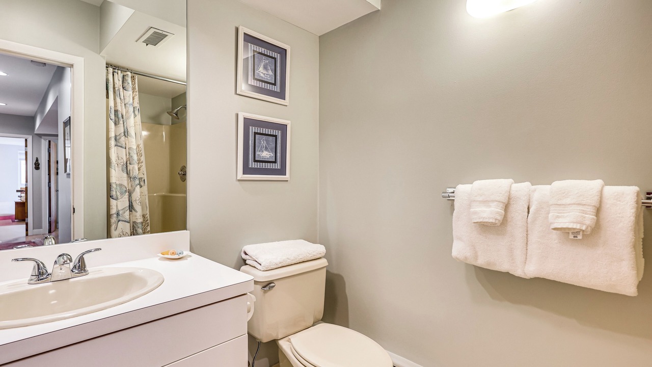 Photo of Bathroom in Irvington