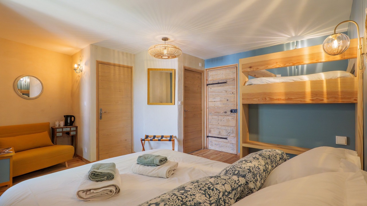 Photo of Bedroom in Saint-Remeze