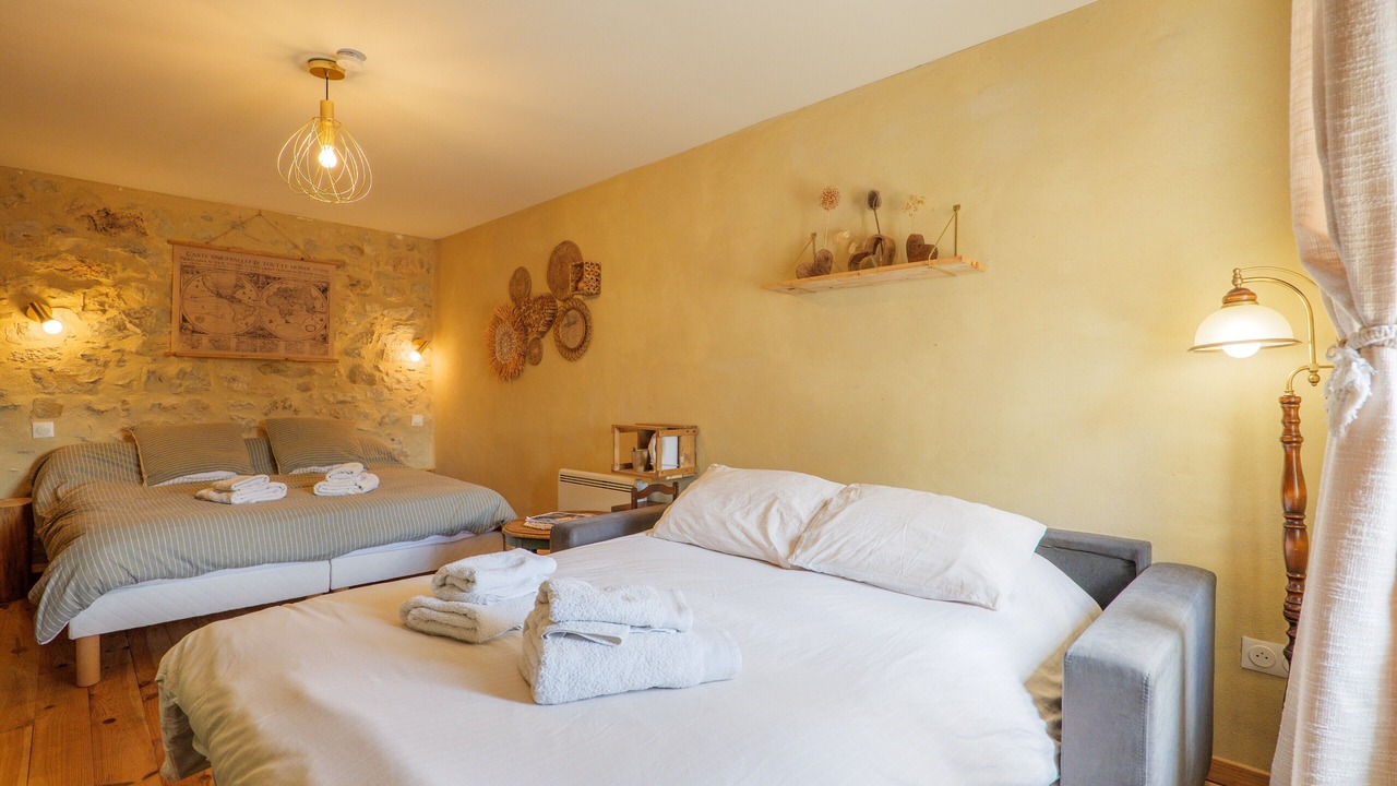 Photo of Bedroom in Saint-Remeze