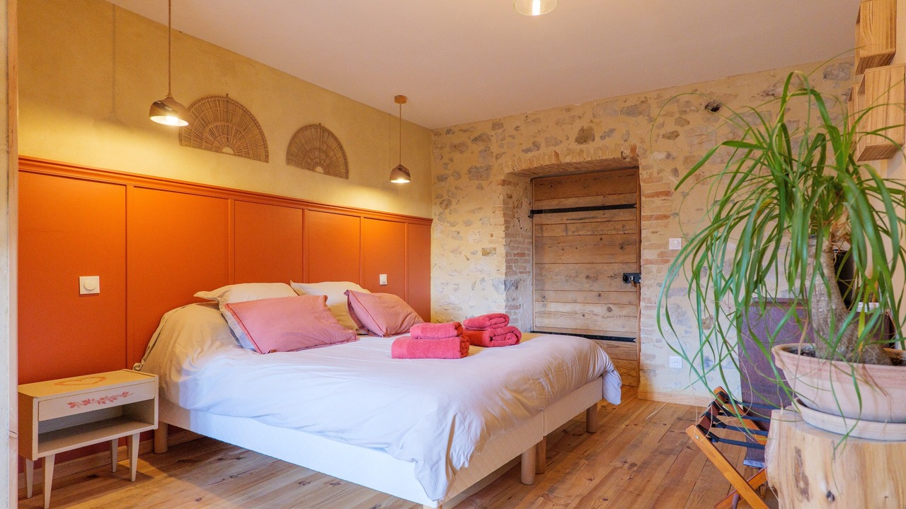 Photo of Bedroom in Saint-Remeze