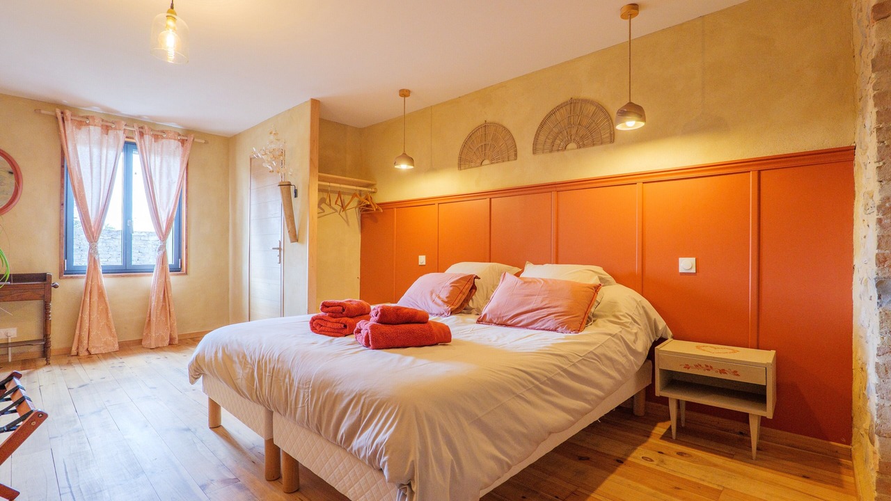 Photo of Bedroom in Saint-Remeze