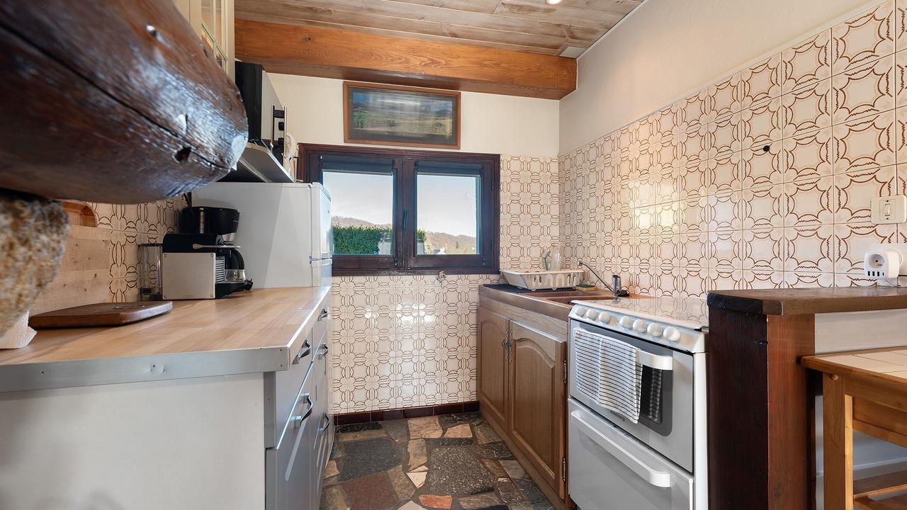 Photo of Kitchen in Campan