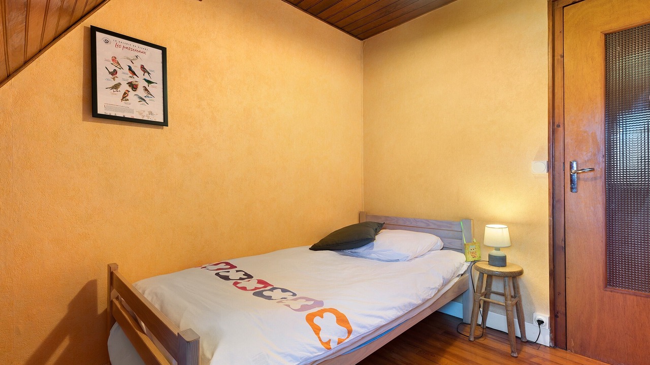 Photo of Bedroom in Campan