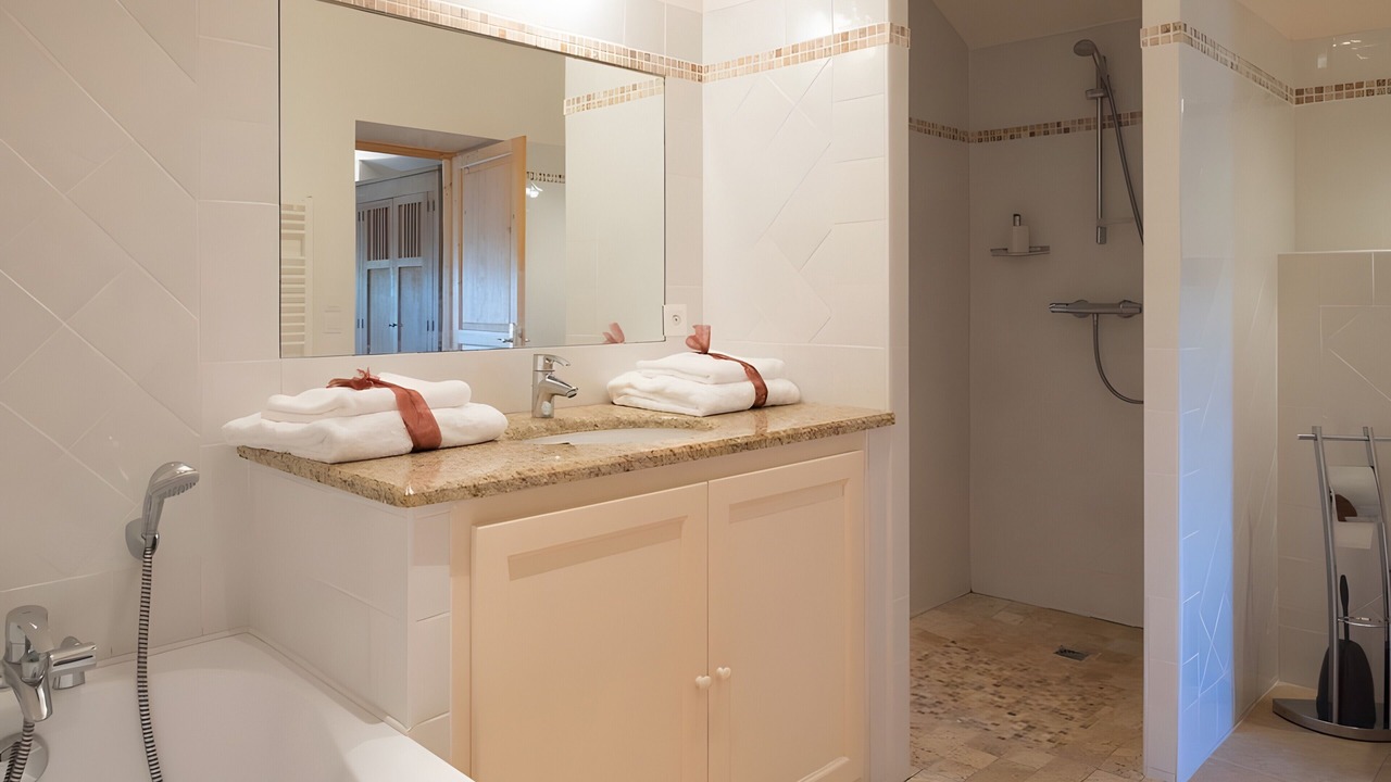 Photo of Bathroom in Trebes