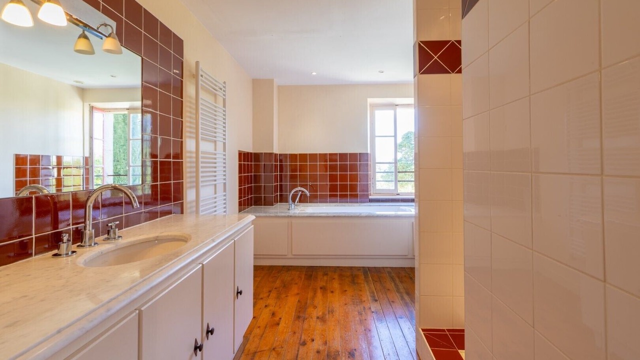 Photo of Bathroom in Trebes