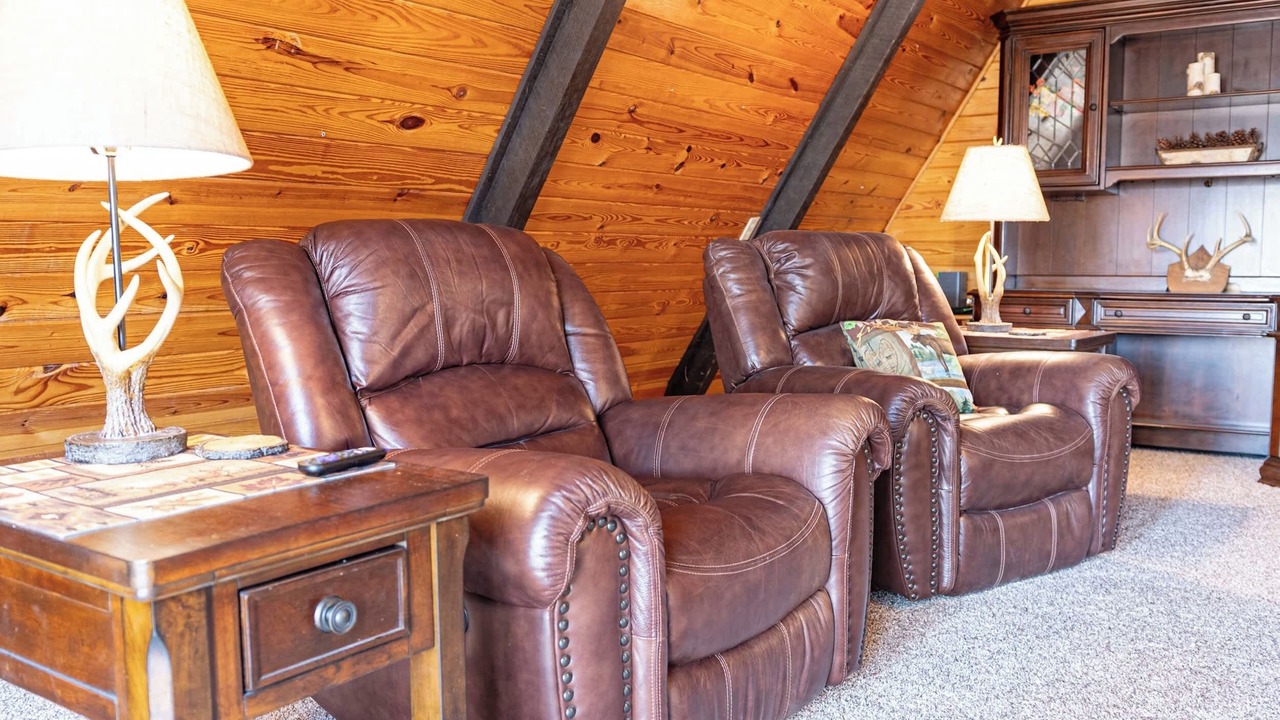 Photo of Livingroom in Lone Rock
