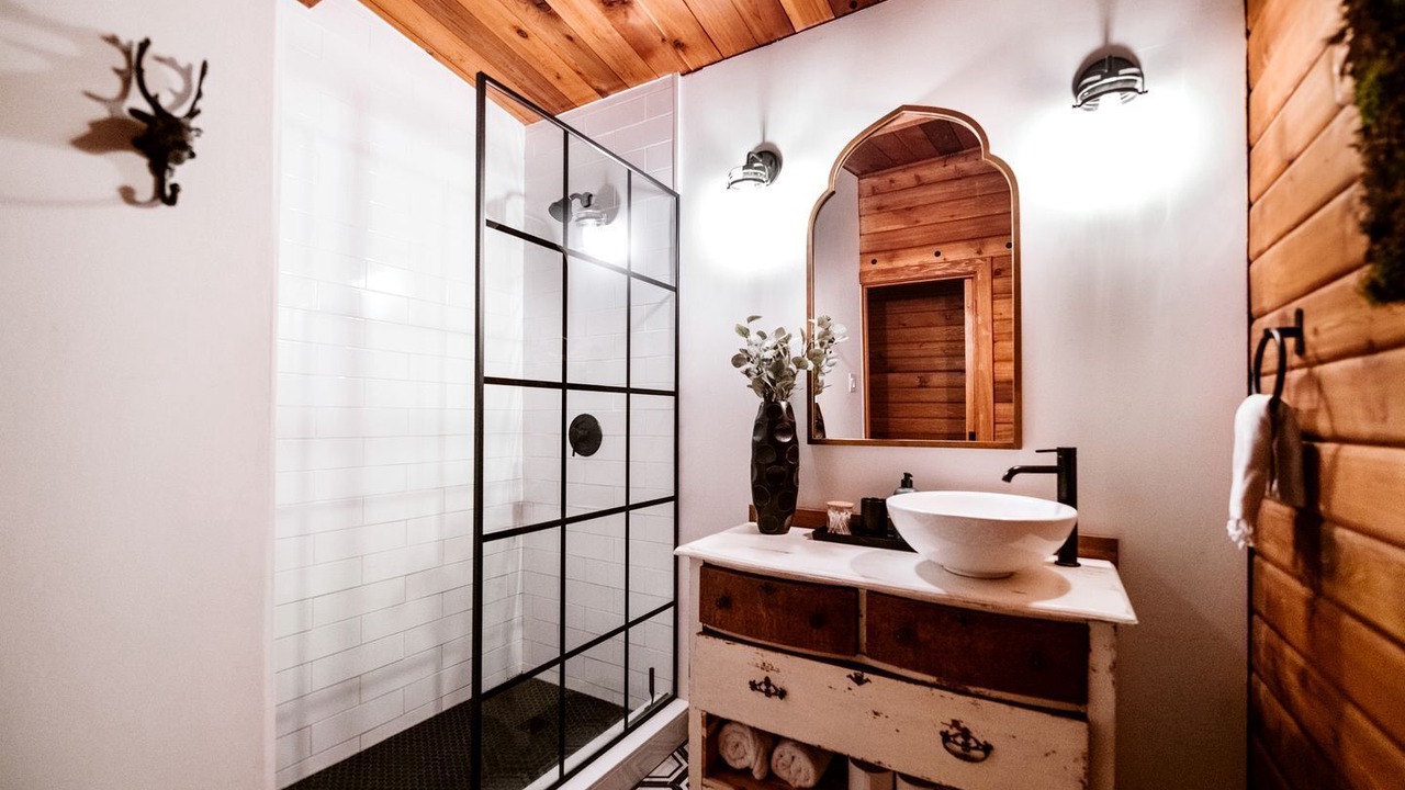 Photo of Bathroom in Catchacoma