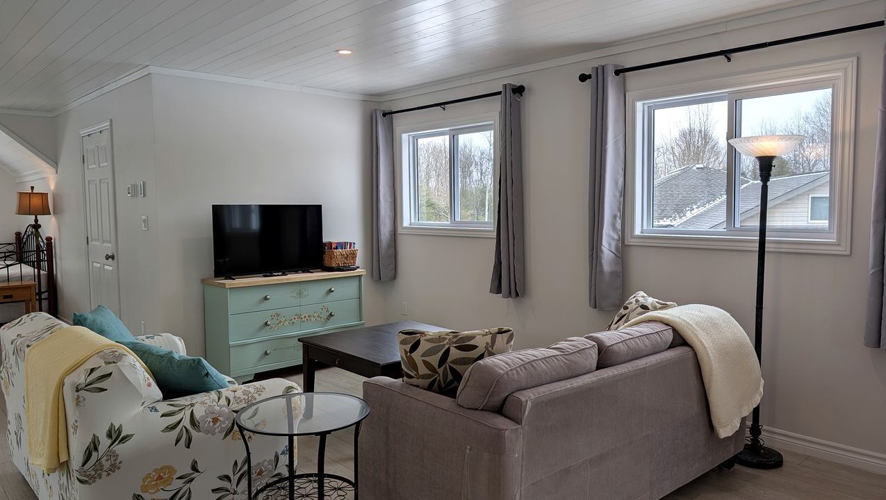 Photo of Livingroom in Chatsworth