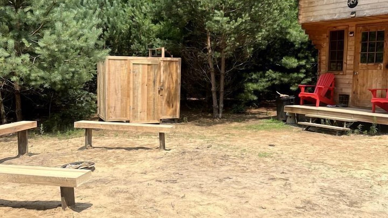 Photo of Outdoor in Langton