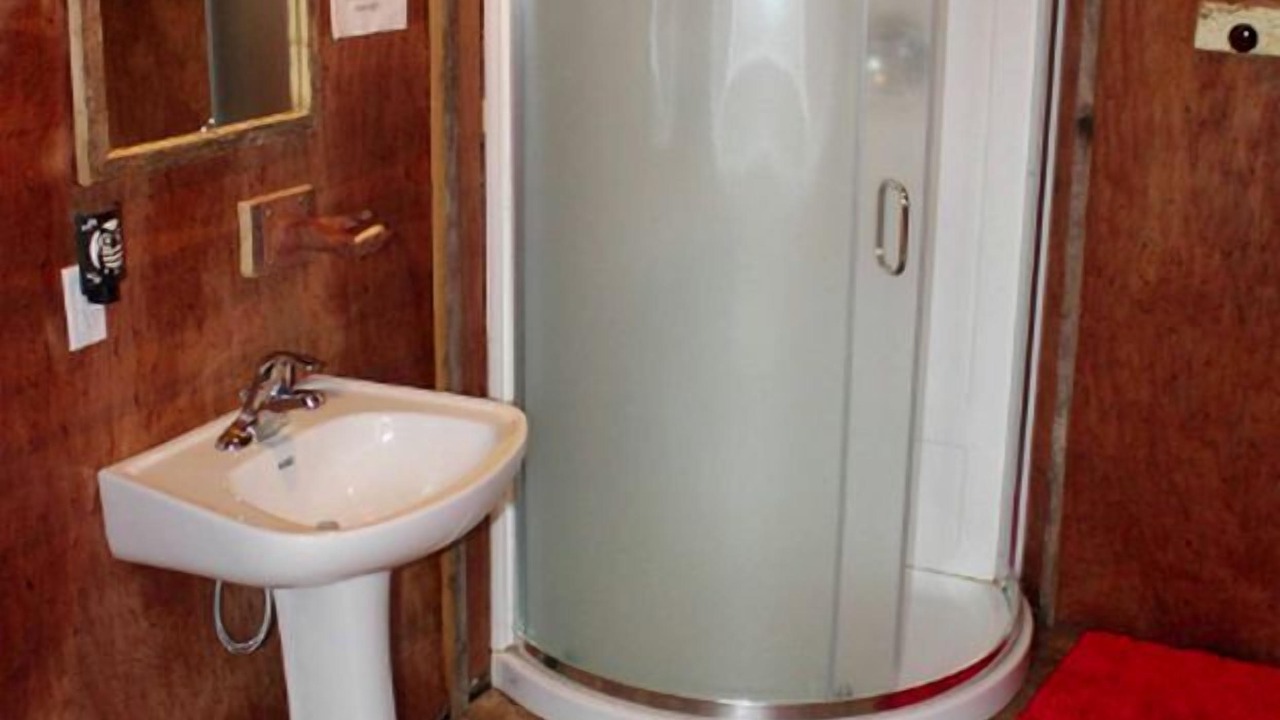 Photo of Bathroom in Murray