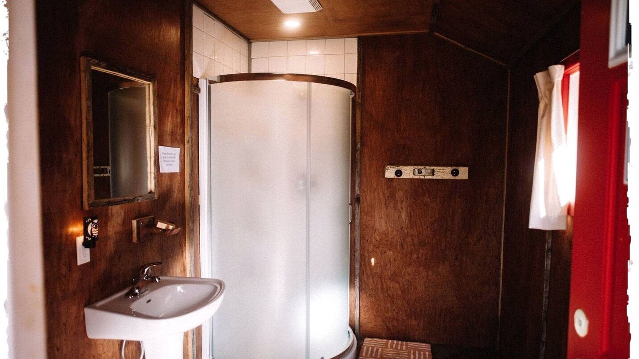 Photo of Bathroom in Murray