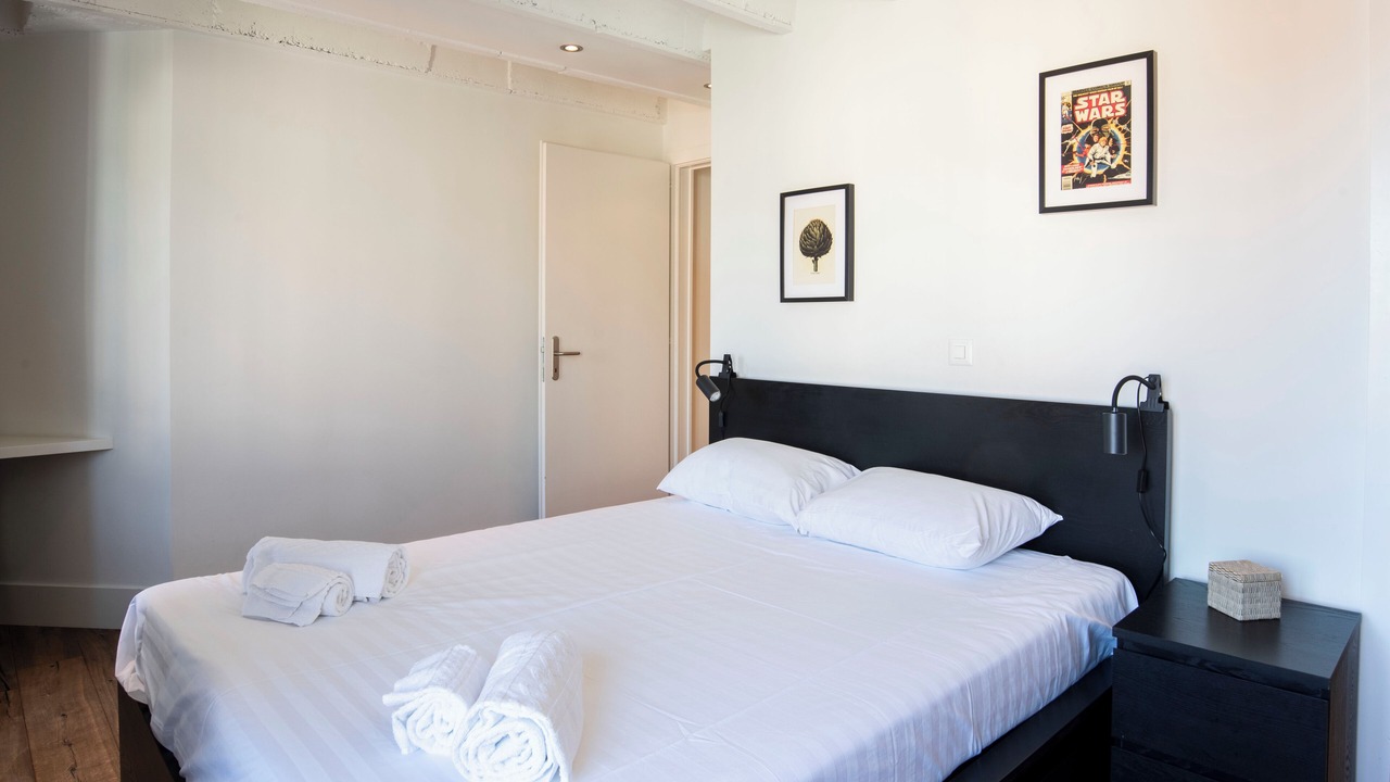 Photo of Bedroom in Les Eaux-Vives