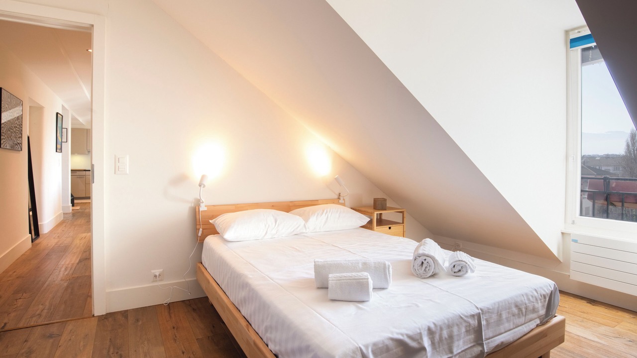 Photo of Bedroom in Les Eaux-Vives