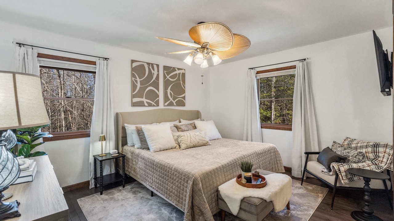 Photo of Bedroom in Tarheel