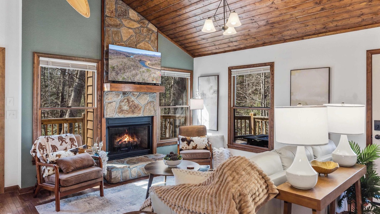 Photo of Livingroom in Tarheel