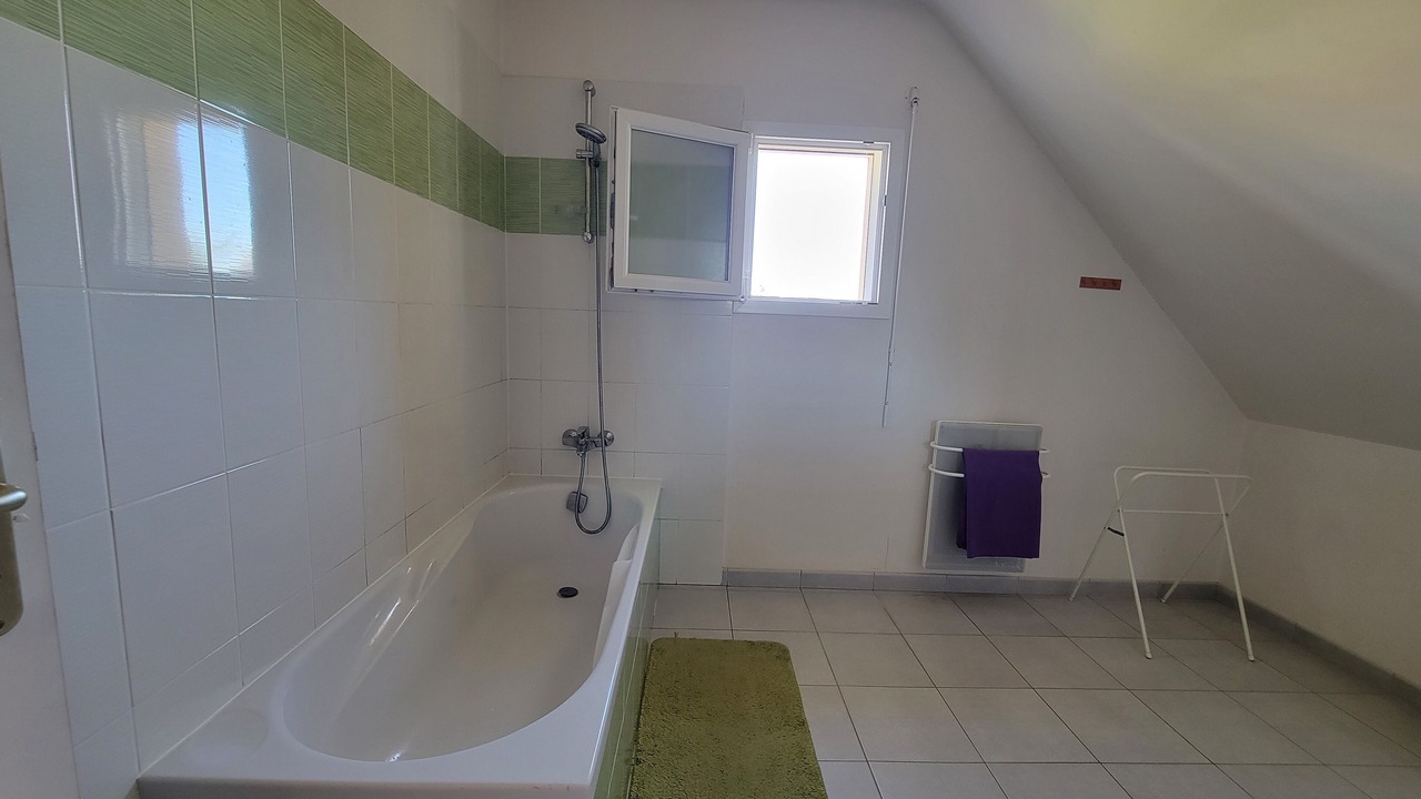 Photo of Bathroom in Ambon