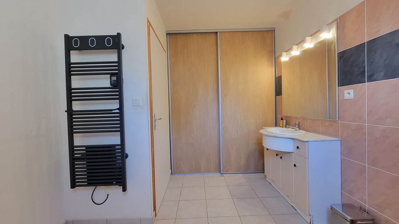Photo of Bathroom in Ambon