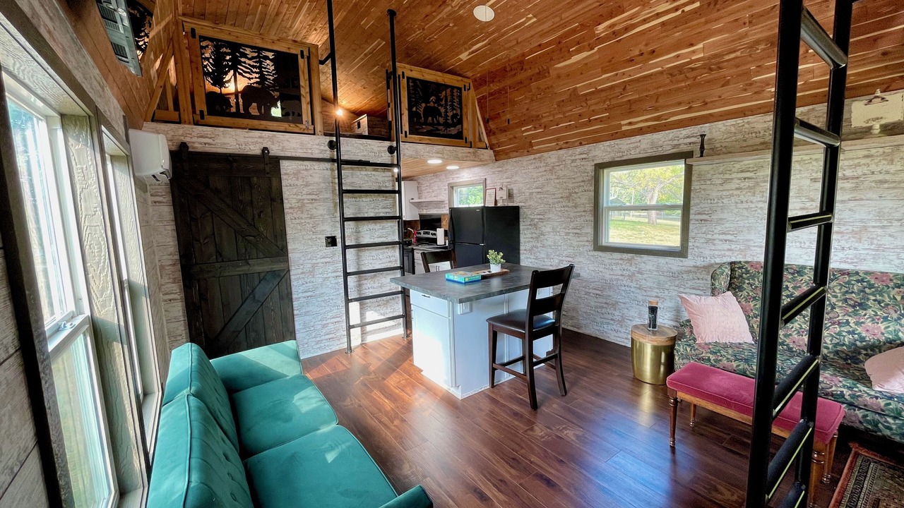 Photo of Livingroom in Kansas City