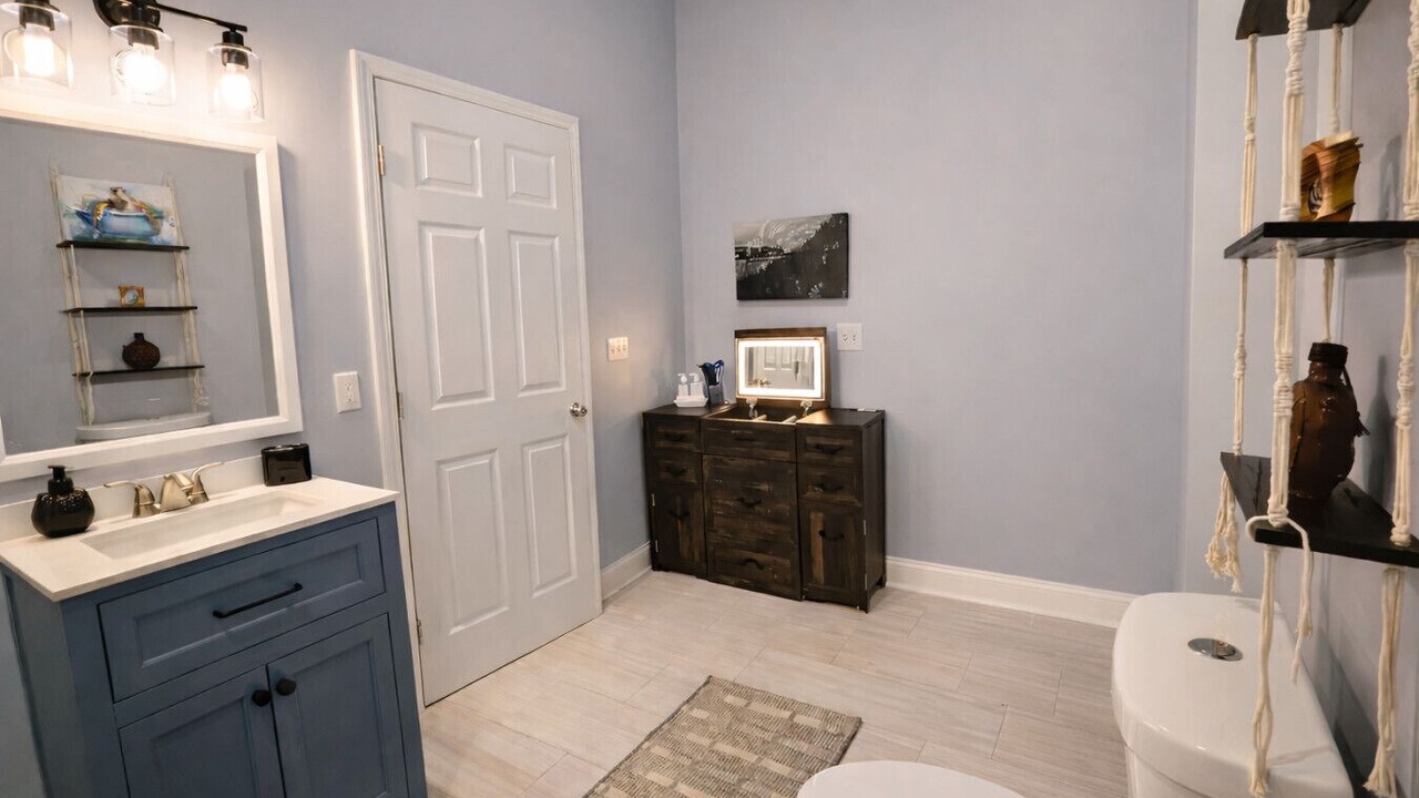 Photo of Bathroom in Copperhill