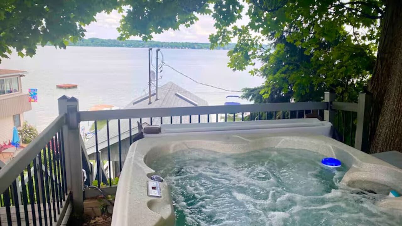 Photo of Outdoor in Seneca Falls