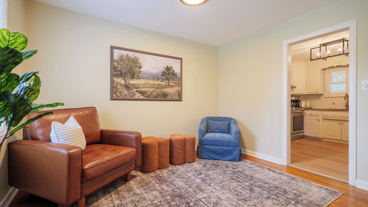 Photo of Livingroom in Valdosta