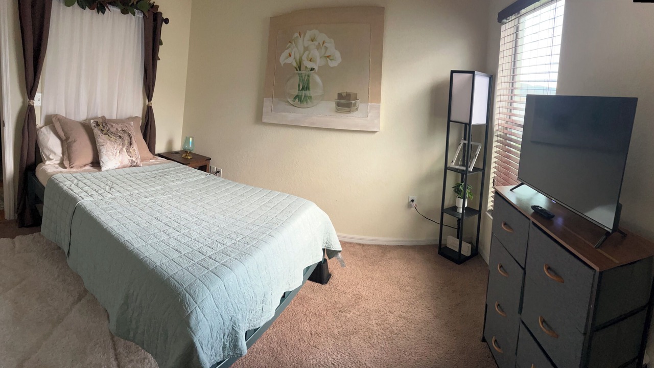 Photo of Bedroom in Winter Haven