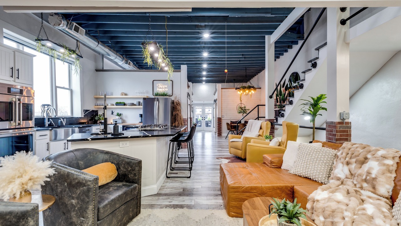 Photo of Livingroom in Downtown Wichita