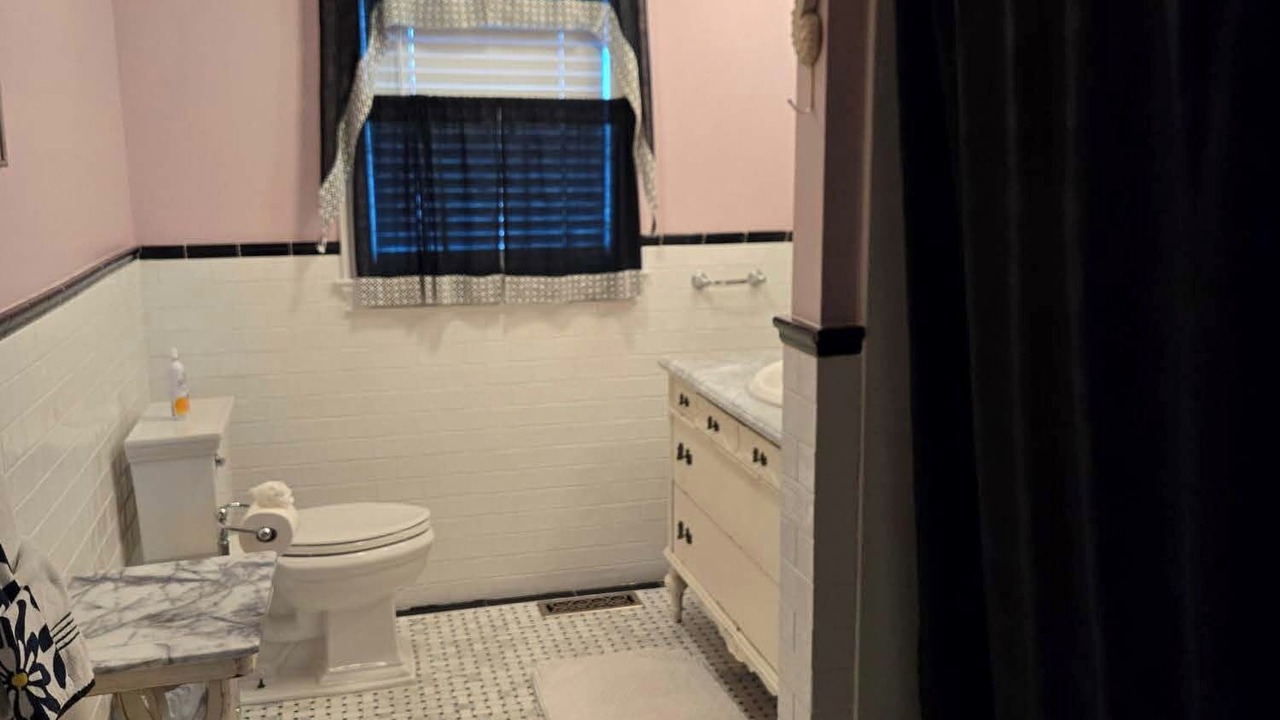 Photo of Bathroom in Madison Center