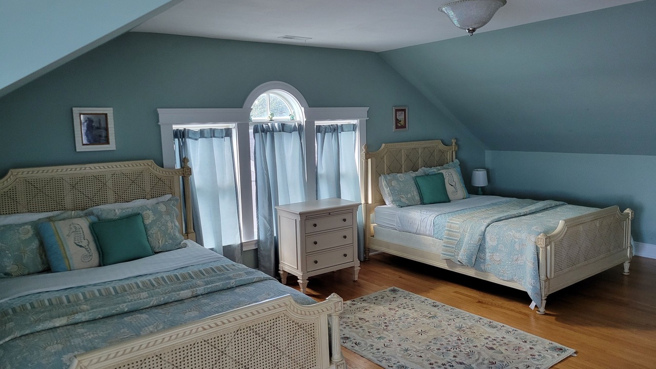 Photo of Bedroom in Madison Center