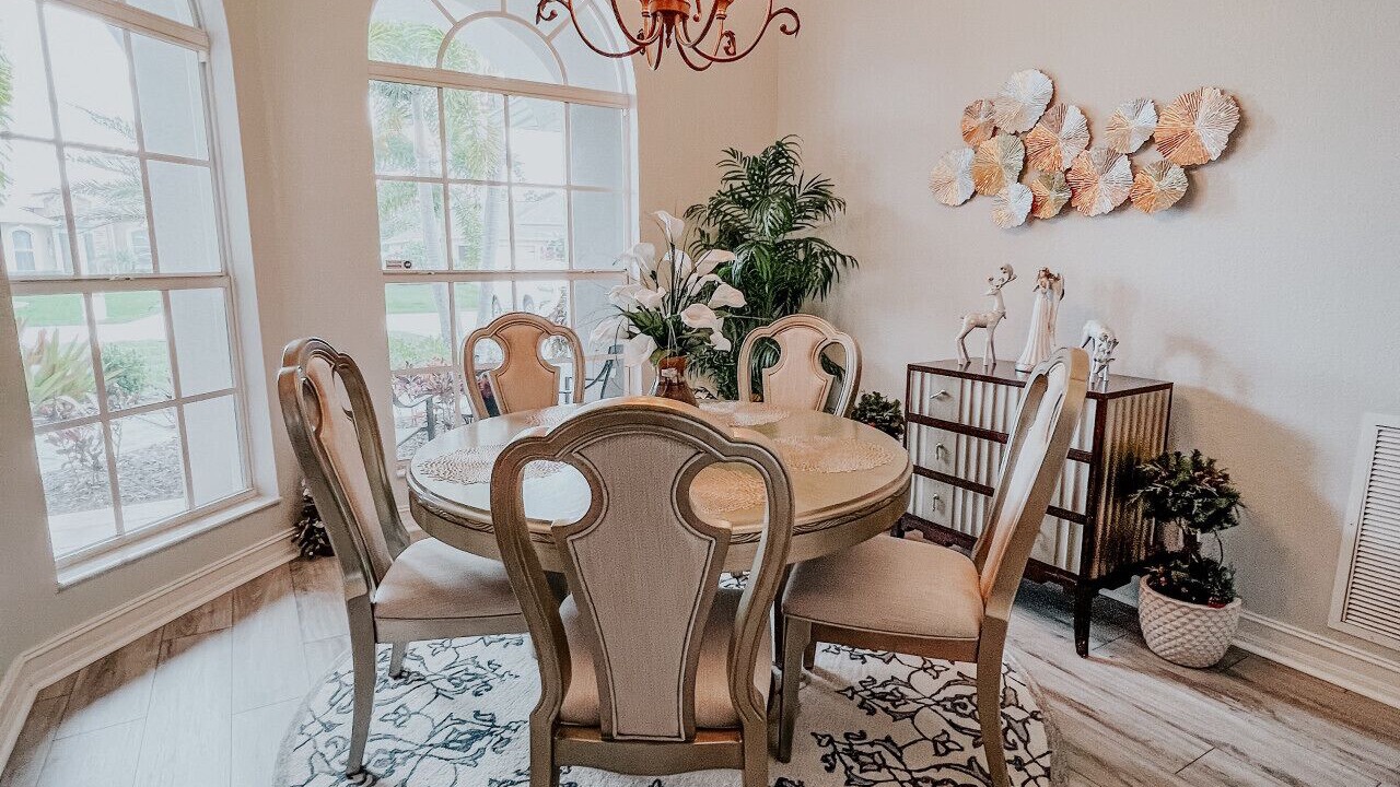 Photo of Livingroom in White Marsh