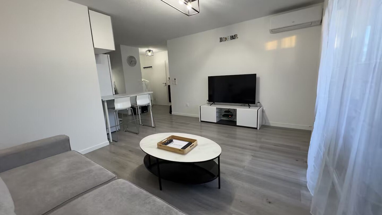 Photo of Livingroom in Saint-Hippolyte