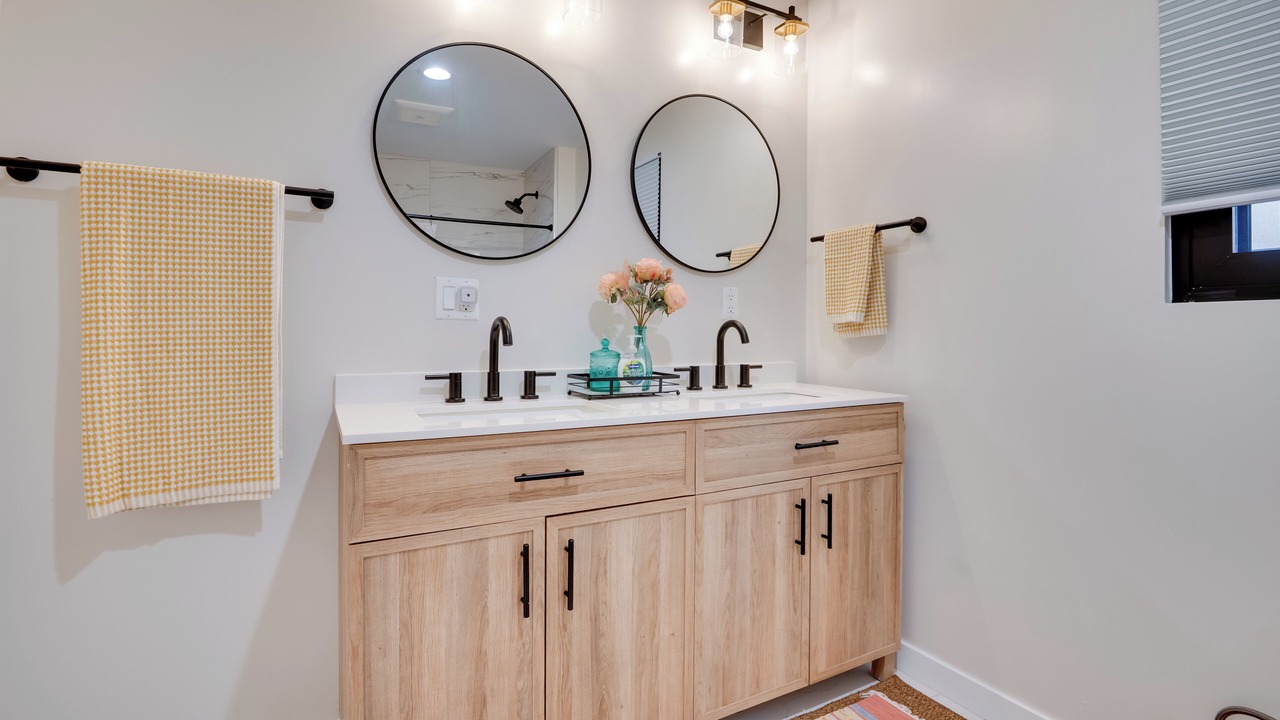 Photo of Bathroom in Del Rey