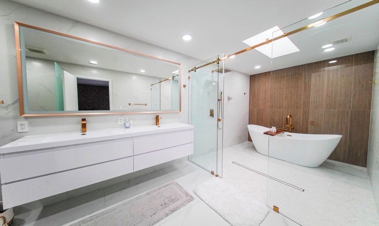 Photo of Bathroom in Tamiami