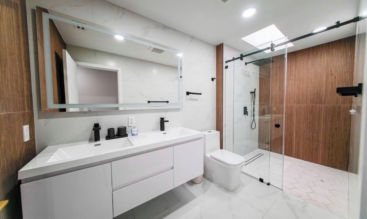 Photo of Bathroom in Tamiami