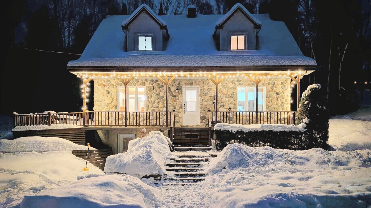 Photo of Outdoor in Notre-Dame-de-Pontmain