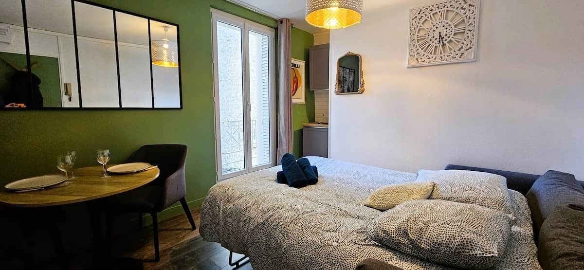 Photo of Bedroom in Fontainebleau