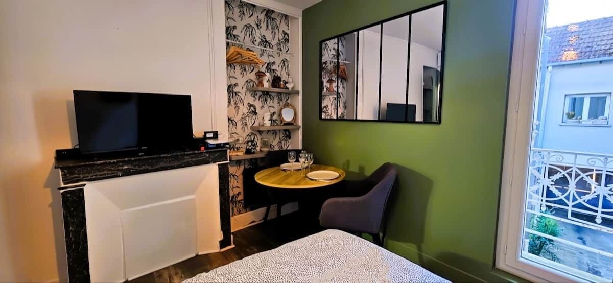 Photo of Bedroom in Fontainebleau