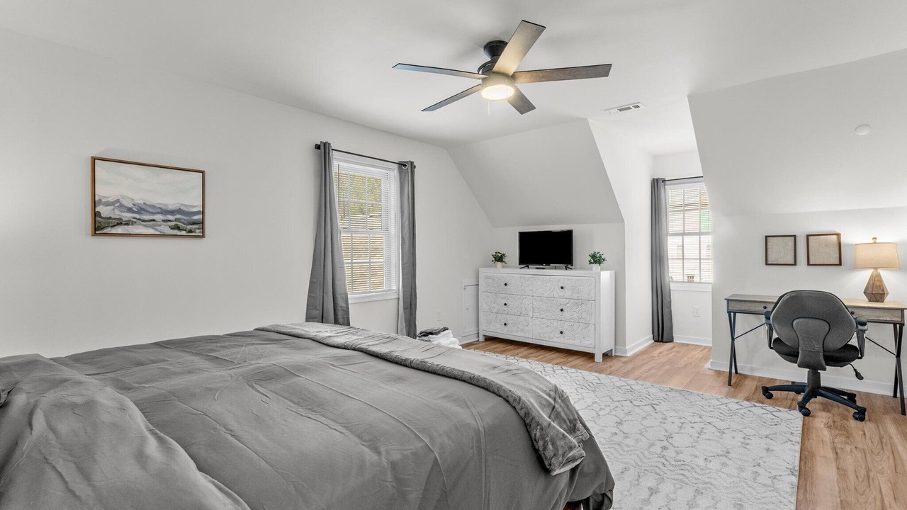 Photo of Bedroom in Midlothian