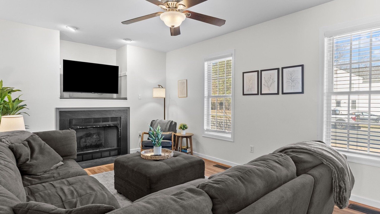 Photo of Livingroom in Midlothian