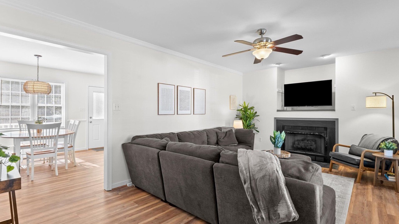 Photo of Livingroom in Midlothian